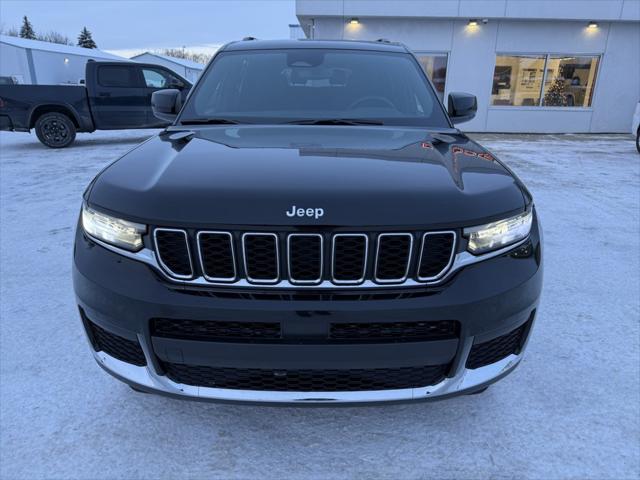 2024 Jeep Grand Cherokee L Laredo X 4x4