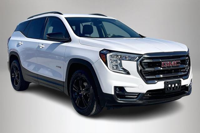 2023 GMC Terrain AWD AT4