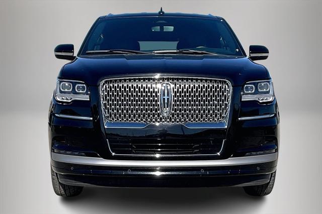 2024 Lincoln Navigator Premiere L