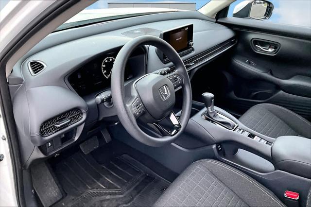 2025 Honda HR-V AWD LX