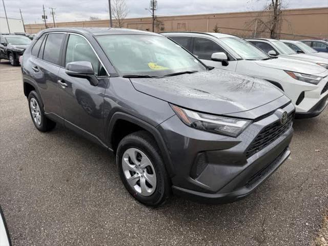 2025 Toyota RAV4 LE 2025 Toyota RAV4 LE