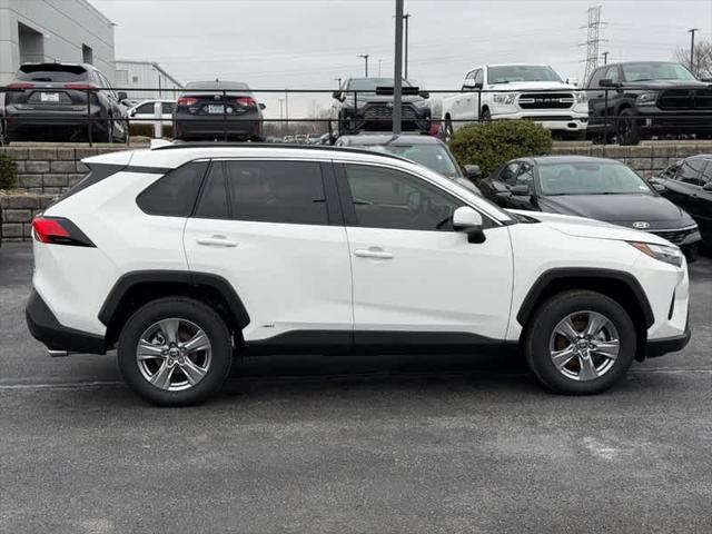 2025 Toyota RAV4 Hybrid XLE