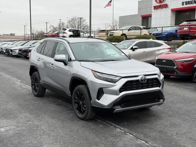 2025 Toyota RAV4 Hybrid SE