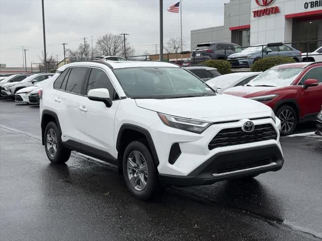 2025 Toyota RAV4 Hybrid XLE