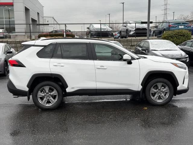 2025 Toyota RAV4 Hybrid XLE