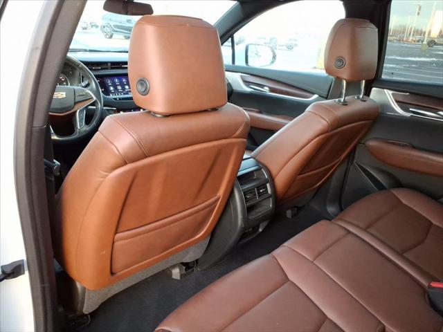 2022 Cadillac XT5 Premium Luxury