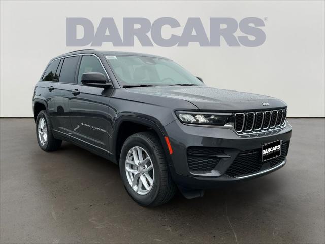 2025 Jeep Grand Cherokee GRAND CHEROKEE LAREDO X 4X4