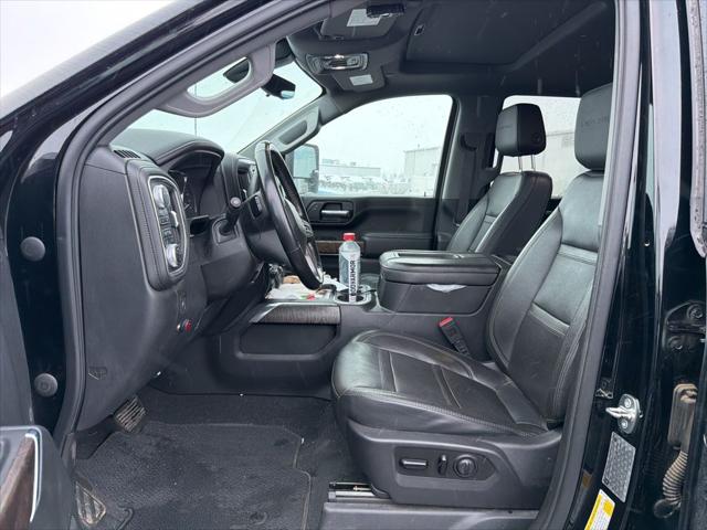 2020 GMC Sierra 3500HD 4WD Crew Cab Long Bed Denali 2020 GMC Sierra 3500HD 4WD Crew Cab Long Bed Denali