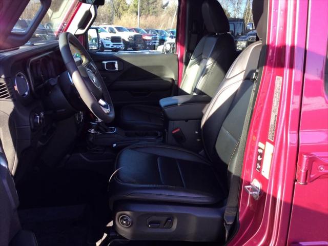 2024 Jeep Wrangler 4-Door Sahara 4x4