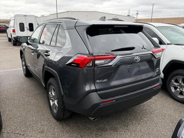 2025 Toyota RAV4 XLE 2025 Toyota RAV4 XLE