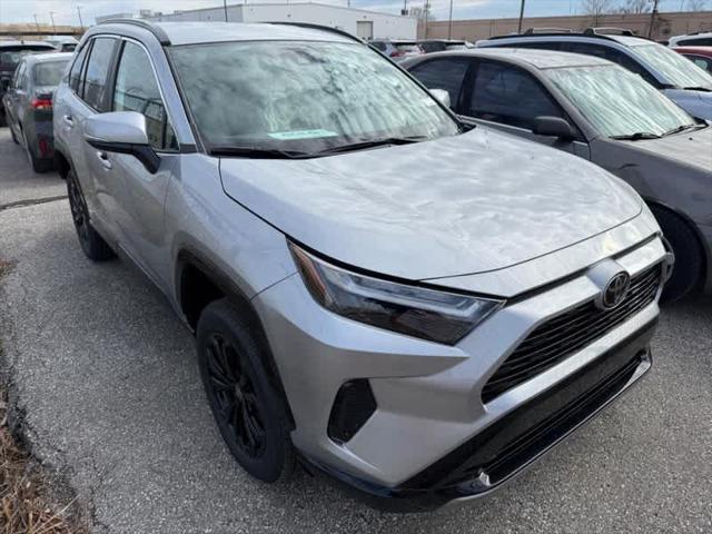 2025 Toyota RAV4 Hybrid SE