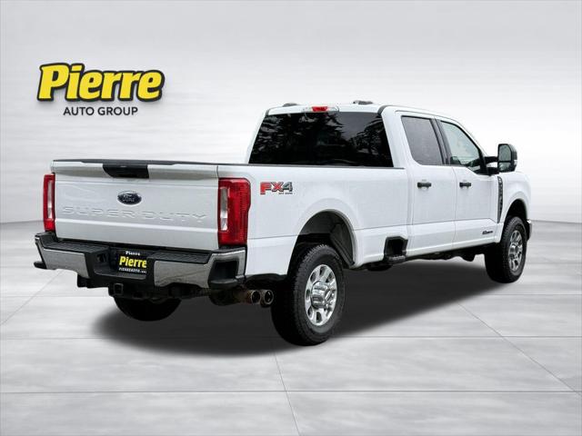 2023 Ford F-350 XLT