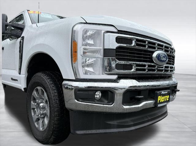 2023 Ford F-350 XLT