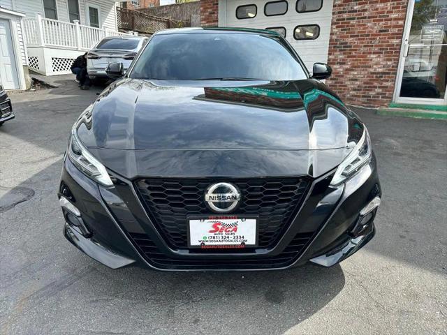 2022 Nissan Altima SR Intelligent AWD