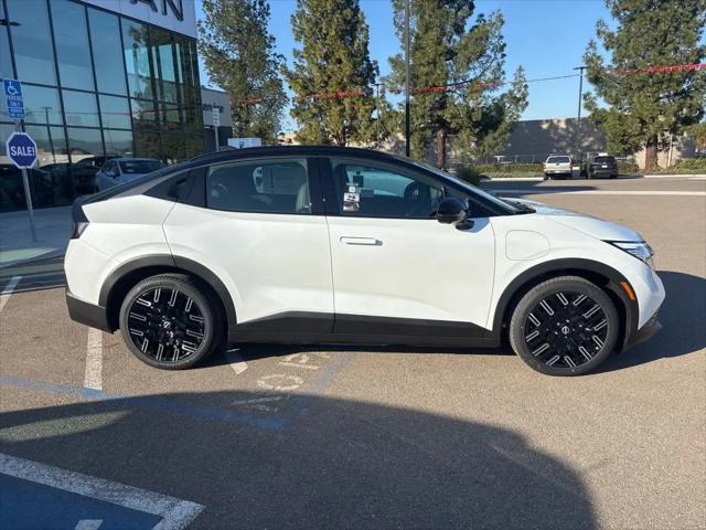 2026 Nissan LEAF PLATINUM+