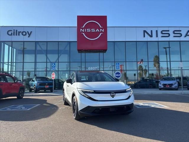 2026 Nissan LEAF PLATINUM+