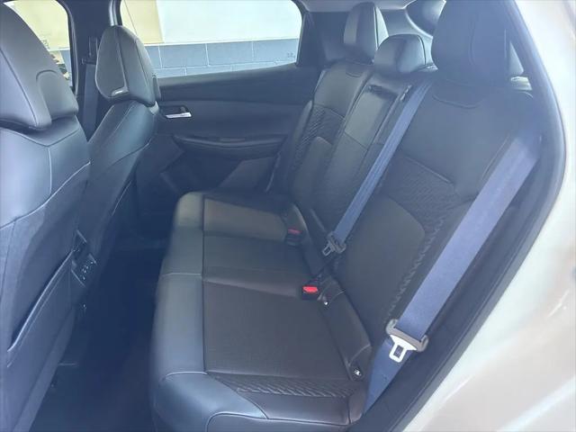 2026 Nissan LEAF PLATINUM+