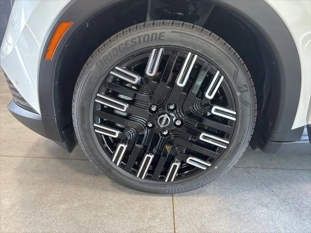 2026 Nissan LEAF PLATINUM+