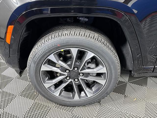 2025 Jeep Grand Cherokee Overland 4x4