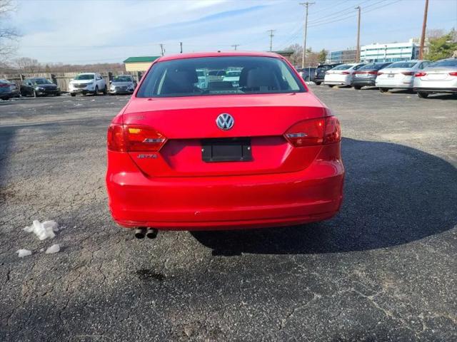 2014 Volkswagen Jetta 2.0L S