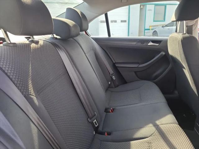 2014 Volkswagen Jetta 2.0L S