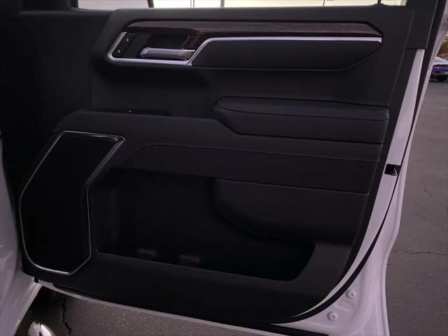 2026 GMC Sierra 1500 Crew Cab, Short Bed, SLE, 4WD