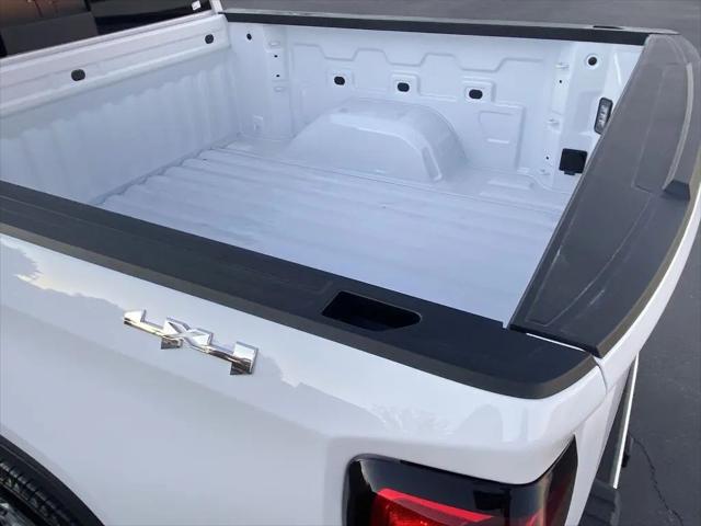 2026 GMC Sierra 1500 Crew Cab, Short Bed, SLE, 4WD