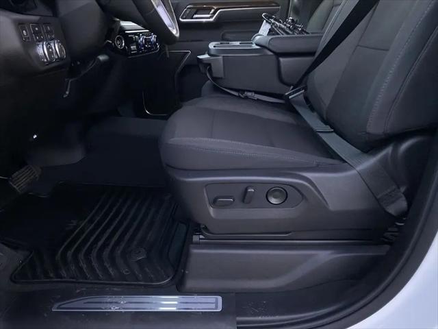 2026 GMC Sierra 1500 Crew Cab, Short Bed, SLE, 4WD