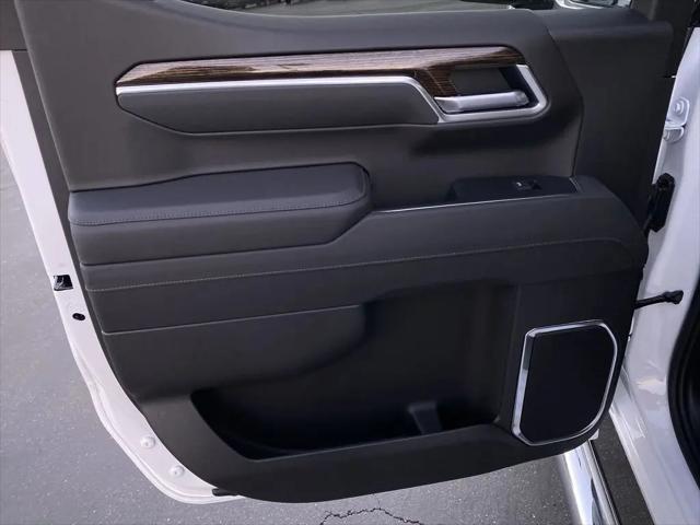 2026 GMC Sierra 1500 Crew Cab, Short Bed, SLE, 4WD