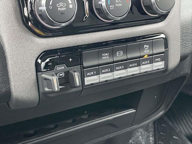2026 Ram 4500 Chassis Tradesman/Big Horn