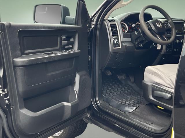 2019 Ram 1500 Classic Express Quad Cab 4x4 6'4" Box