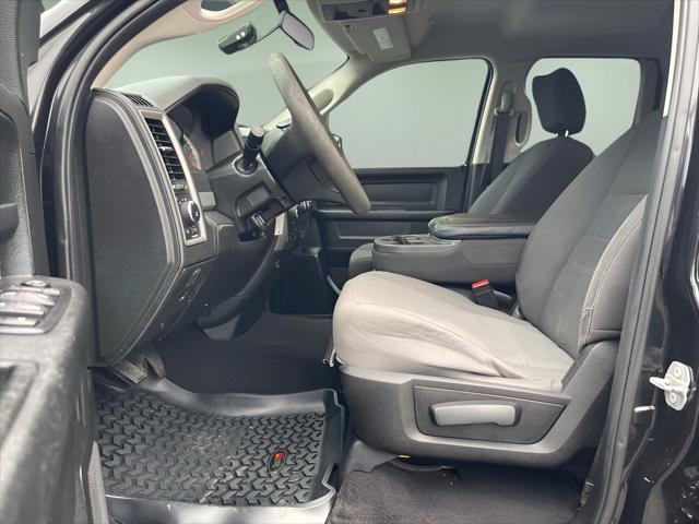2019 Ram 1500 Classic Express Quad Cab 4x4 6'4" Box