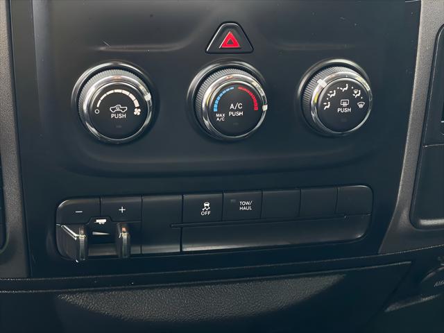 2019 Ram 1500 Classic Express Quad Cab 4x4 6'4" Box