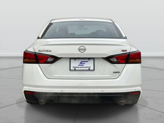 2025 Nissan Altima SR AWD