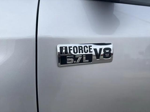 2015 Toyota Tundra SR5 5.7L V8