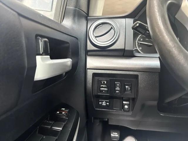 2015 Toyota Tundra SR5 5.7L V8