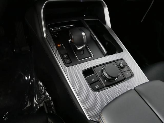 2026 Mazda X-90 Premium Plus