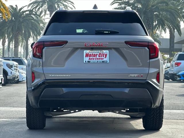 2026 GMC Terrain AWD AT4