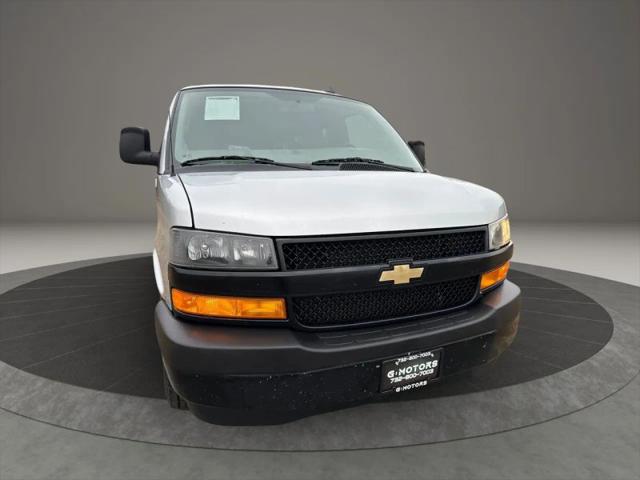 2020 Chevrolet Express Passenger RWD 2500 Regular Wheelbase LS