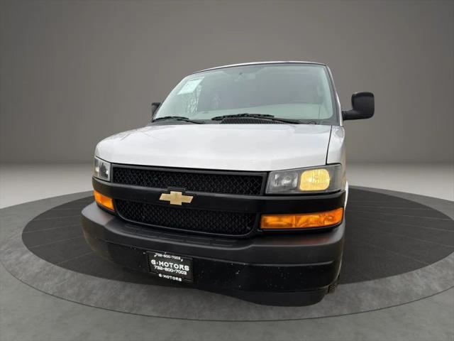 2020 Chevrolet Express Passenger RWD 2500 Regular Wheelbase LS