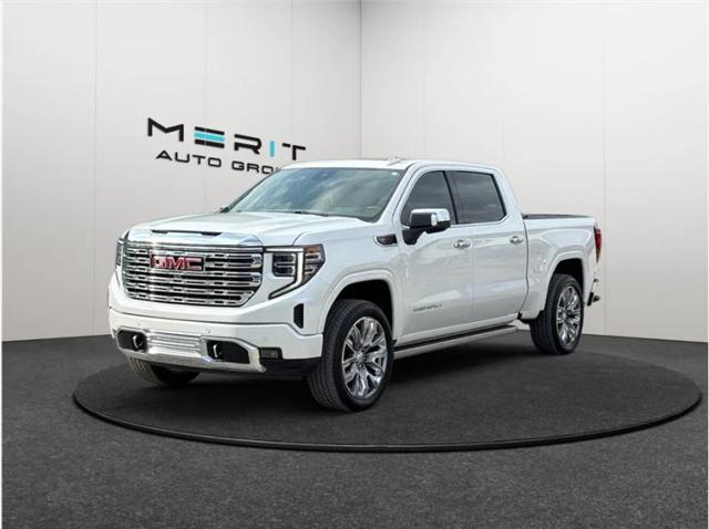 2022 GMC Sierra 1500 4WD Crew Cab Short Box Denali