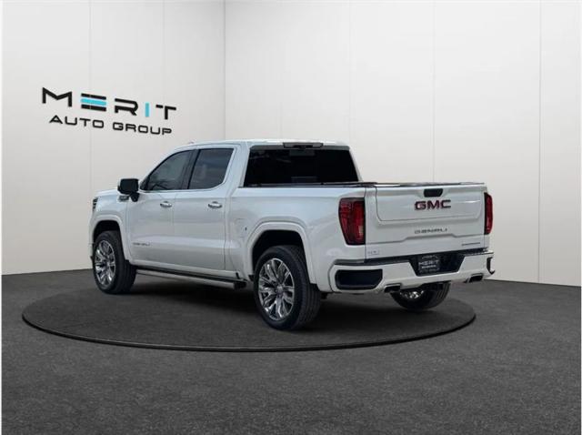 2022 GMC Sierra 1500 4WD Crew Cab Short Box Denali