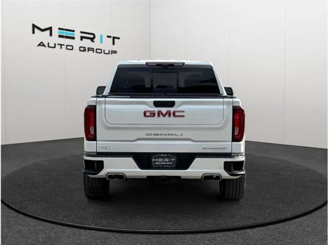 2022 GMC Sierra 1500 4WD Crew Cab Short Box Denali