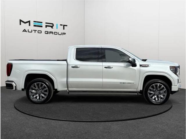 2022 GMC Sierra 1500 4WD Crew Cab Short Box Denali
