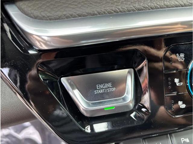 2022 GMC Sierra 1500 4WD Crew Cab Short Box Denali