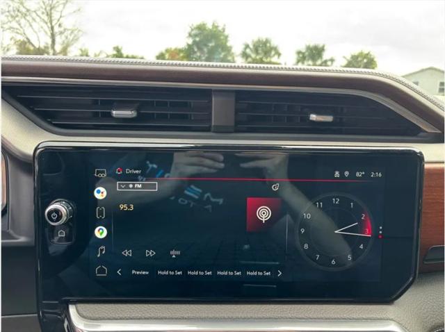 2022 GMC Sierra 1500 4WD Crew Cab Short Box Denali