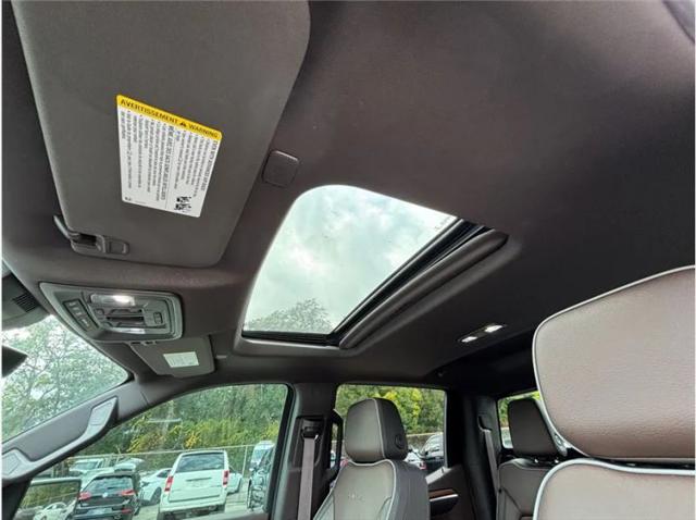 2022 GMC Sierra 1500 4WD Crew Cab Short Box Denali
