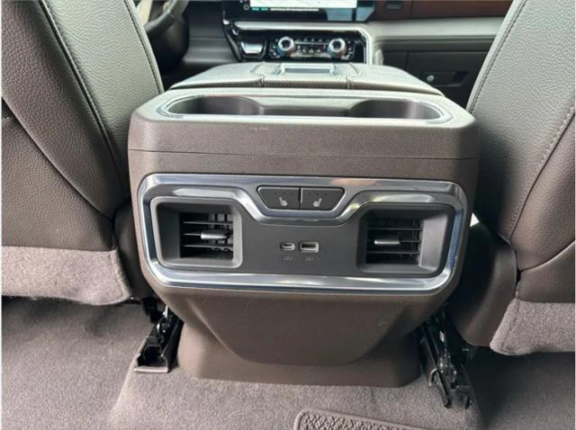2022 GMC Sierra 1500 4WD Crew Cab Short Box Denali
