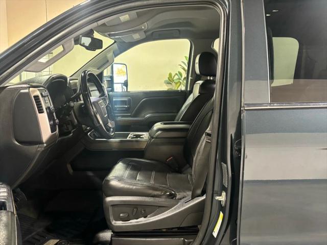 2018 GMC Sierra 3500HD Denali