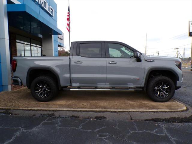 2025 GMC Sierra 1500 4WD Crew Cab Short Box AT4